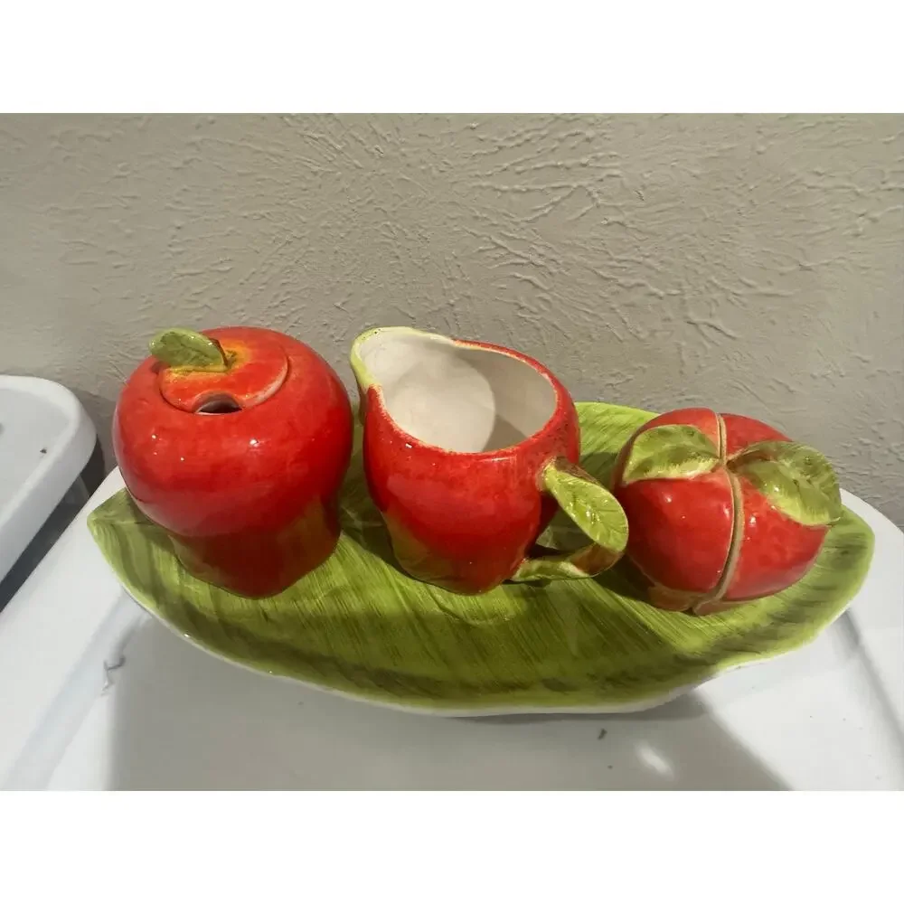 Cracker Barrel Vintage Apple Serving Set